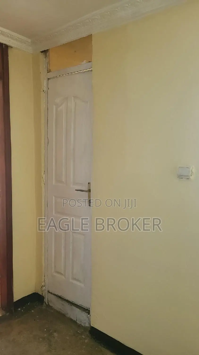 1bdrm Condo in Eagle Broker, Yeka for sale