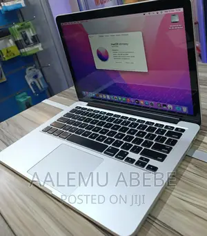 New Laptop Apple MacBook Pro 2016 8GB Intel Core I5 SSD 256GB