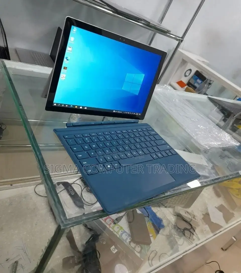 New Laptop Microsoft Surface Pro 4 8GB Intel Core I5 SSD 256GB