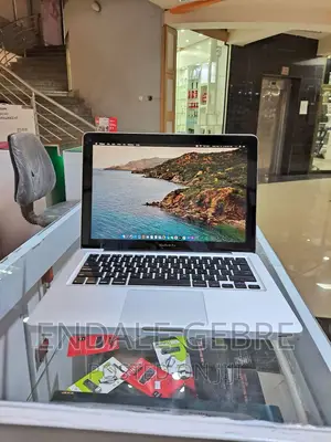 Photo - New Laptop Apple MacBook Pro 2012 4GB Intel Core I5 HDD 500GB