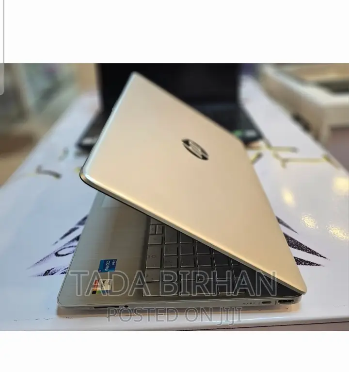 New Laptop HP Stream Notebook 16GB Intel Core I7 SSD 512GB