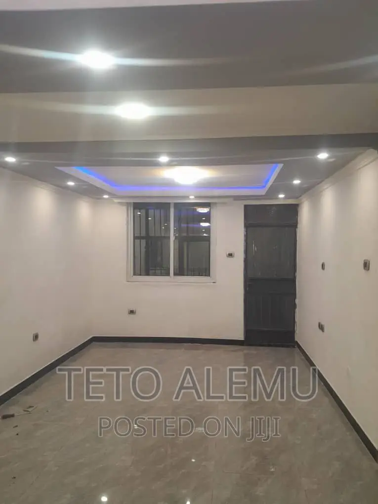 5bdrm House in House For Sale, Bole for sale