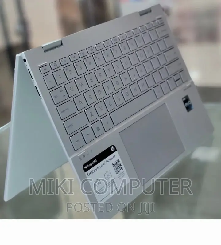 New Laptop HP Envy X360 16GB Intel Core I7 SSD 1T