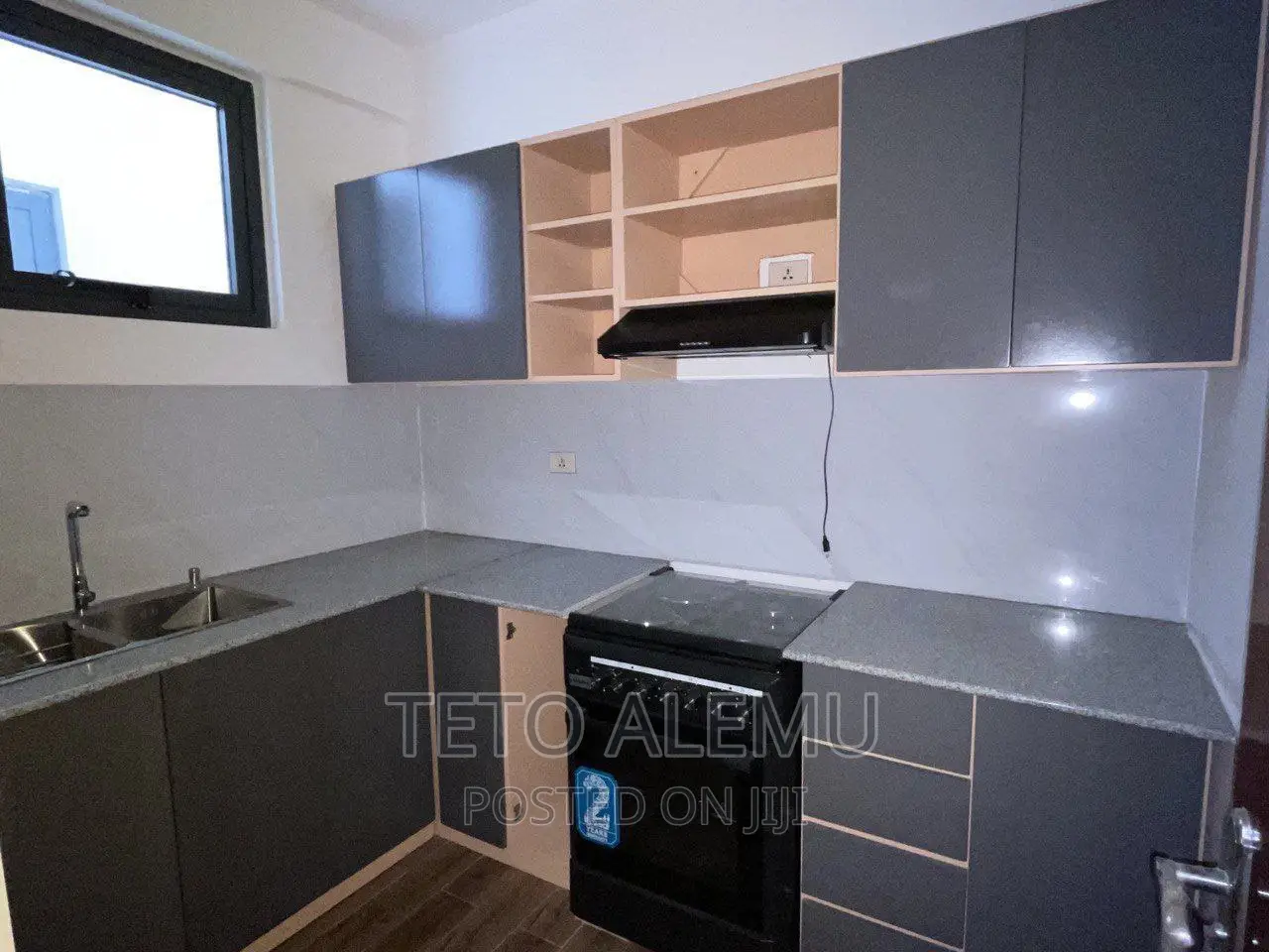 4bdrm House in House For Sale, Bole for sale