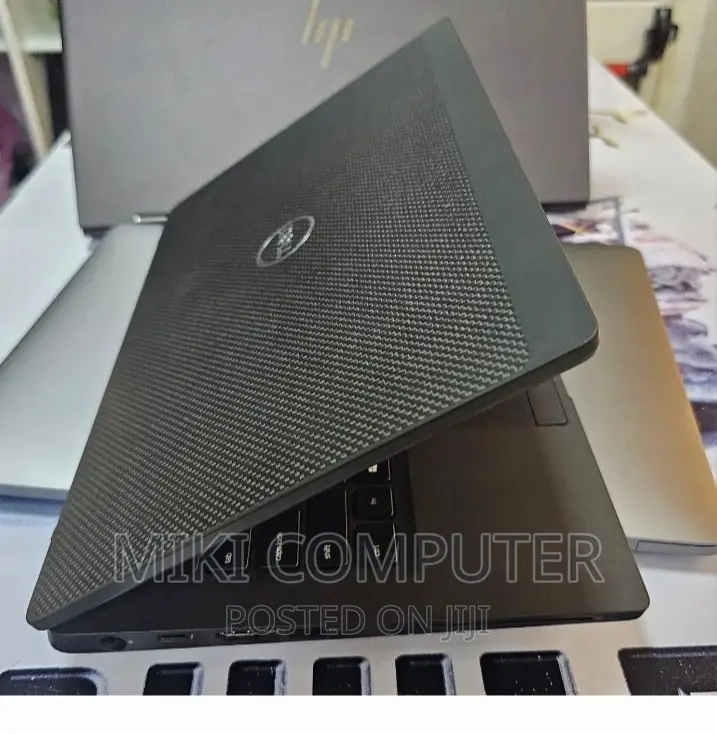 New Laptop Dell Latitude 7300 8GB Intel Core I5 SSD 256GB