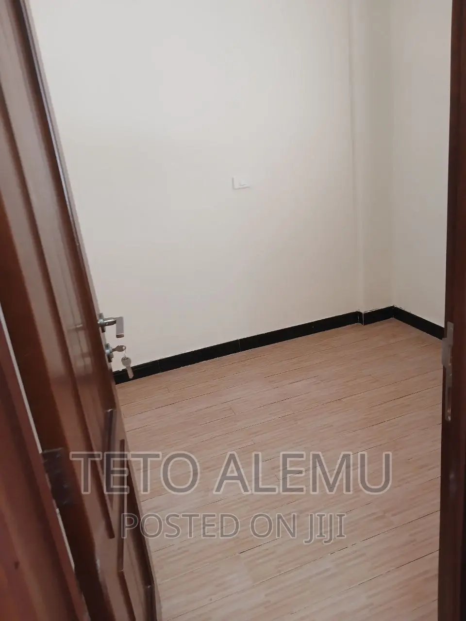 5bdrm House in House For Sale, Bole for sale