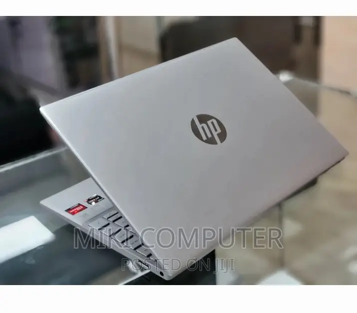 New Laptop HP Pavilion 15 8GB AMD Ryzen 5 SSD 512GB