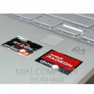 New Laptop HP Pavilion 15 8GB AMD Ryzen 5 SSD 512GB