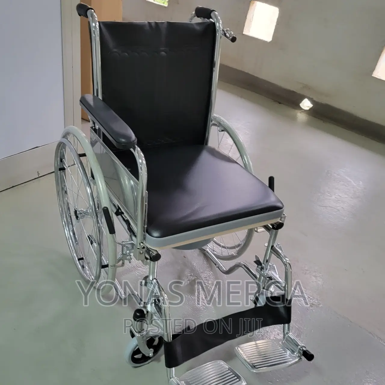 Popo Wheelchair በተመጣጠነ ዋጋ ለሁሉም እንደርሳለን አዲስ እና ያገለገሉ አለን