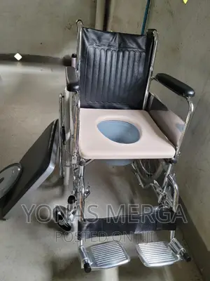 Potty Wheelchair_ባለሌዘር መቀመጫ ቢበላሽ ታፒሰር በቀላሉ መቀየር ሚቻል