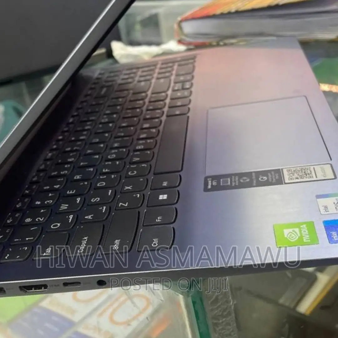 New Laptop Lenovo IdeaPad 1 12GB Intel Core I7 SSD 512GB