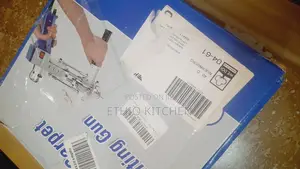 Tuffting Gun