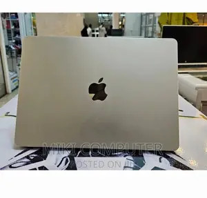 New Laptop Apple MacBook Air 2022 M2 8GB Intel SSD 256GB