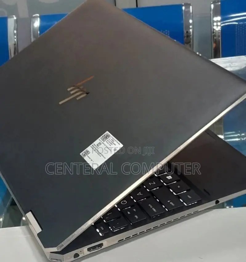 New Laptop HP Spectre 16GB Intel Core I7 SSD 512GB