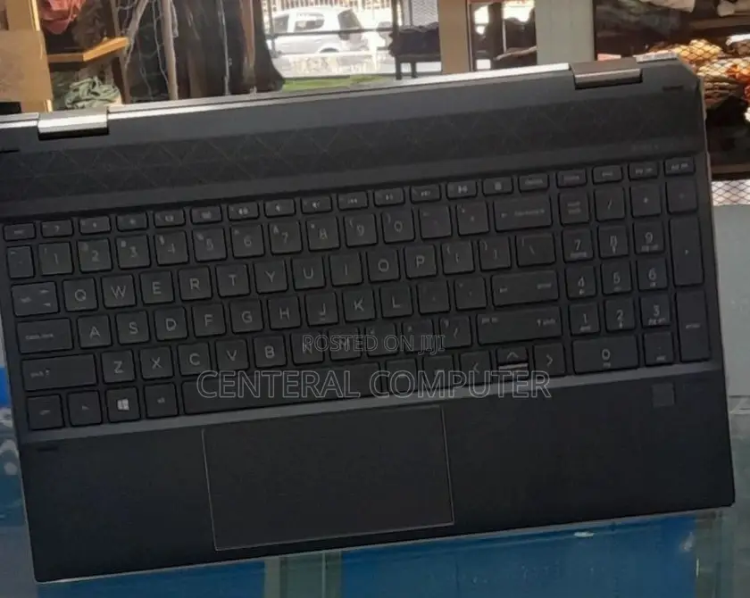 New Laptop HP Spectre 16GB Intel Core I7 SSD 512GB