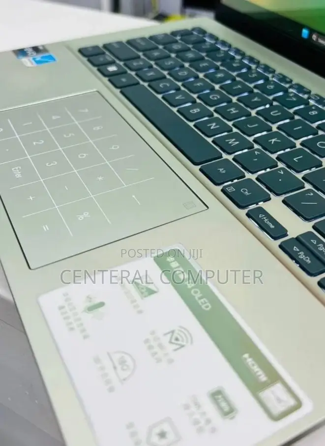 New Laptop HP ZBook 14u G4 16GB Intel Core I7 SSD 512GB