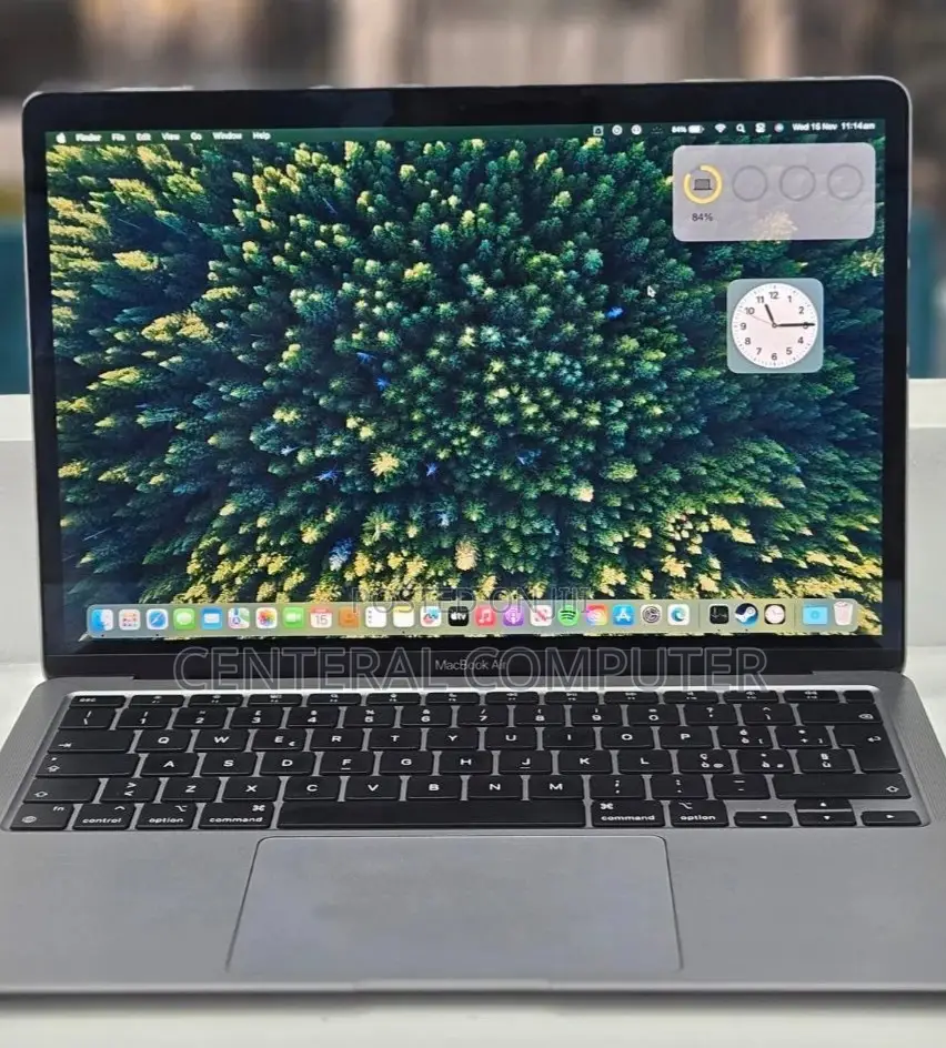 New Laptop Apple MacBook 8GB Apple M1 SSD 256GB