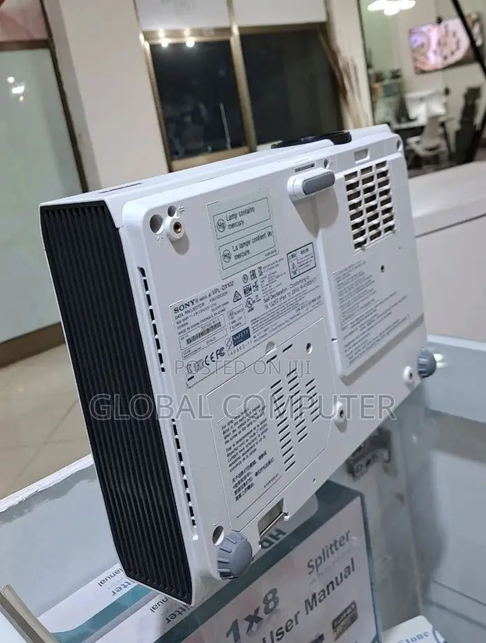 Brand New Epson Projector Dx 102 Model