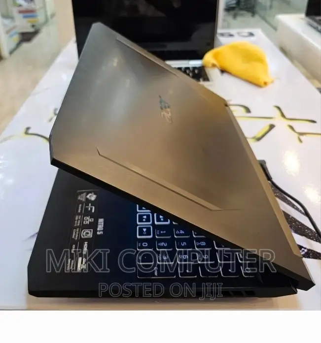 New Laptop Acer Nitro 5 16GB Intel Core I7 SSD 512GB