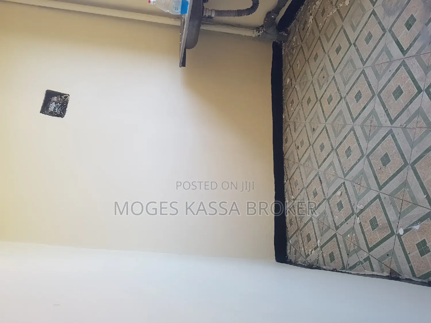 Furnished 3bdrm Condo in አያት መብራት ኮንዶምንየም, Yeka for sale