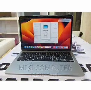 Photo - New Laptop Apple MacBook Air 2020 M1 8GB Intel SSD 256GB