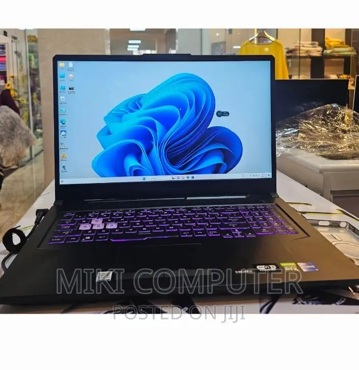 New Laptop Asus TUF Dash F15 32GB Intel Core I9 SSD 1T