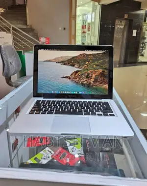 New Laptop Apple MacBook Pro 2012 4GB Intel Core I5 HDD 500GB