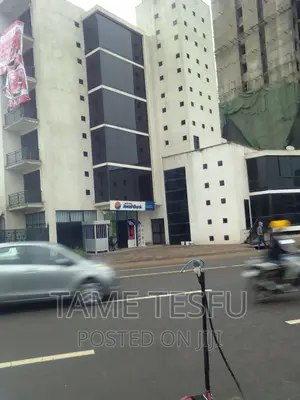 Furnished 16bdrm House in Bole Jakiros for sale