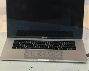 New Laptop Apple MacBook Pro 2019 16GB Intel Core i9 SSD 512GB