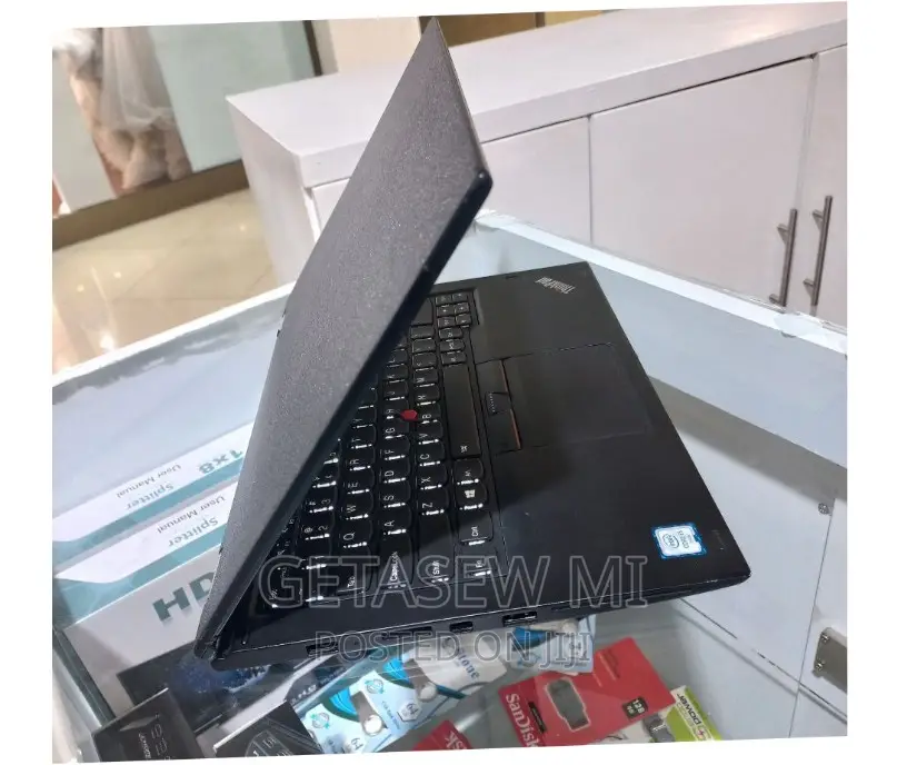 New Laptop Lenovo ThinkPad Yoga 8GB Intel Core I5 SSD 512GB