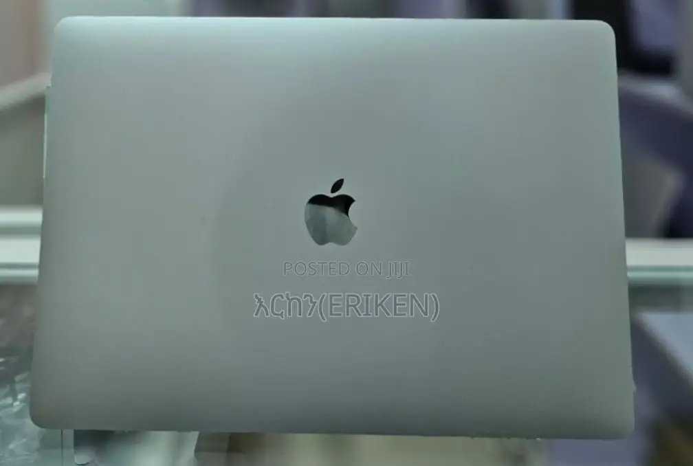 New Laptop Apple MacBook Pro 2019 16GB Intel Core I7 SSD 512GB