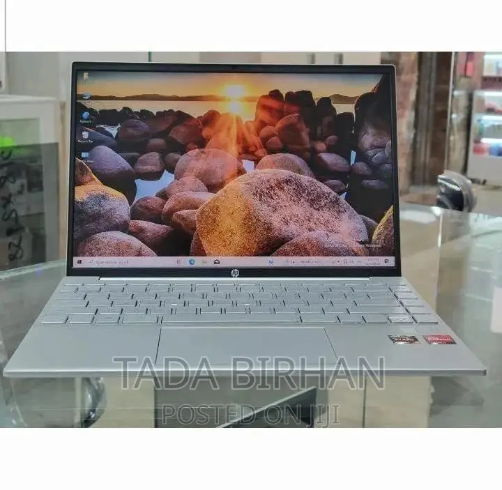 New Laptop HP Stream Notebook 8GB AMD Ryzen 5 SSD 512GB