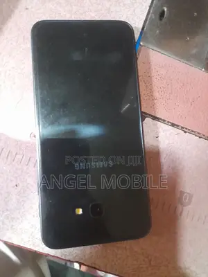 Photo - New Samsung Galaxy J4 32 GB Black