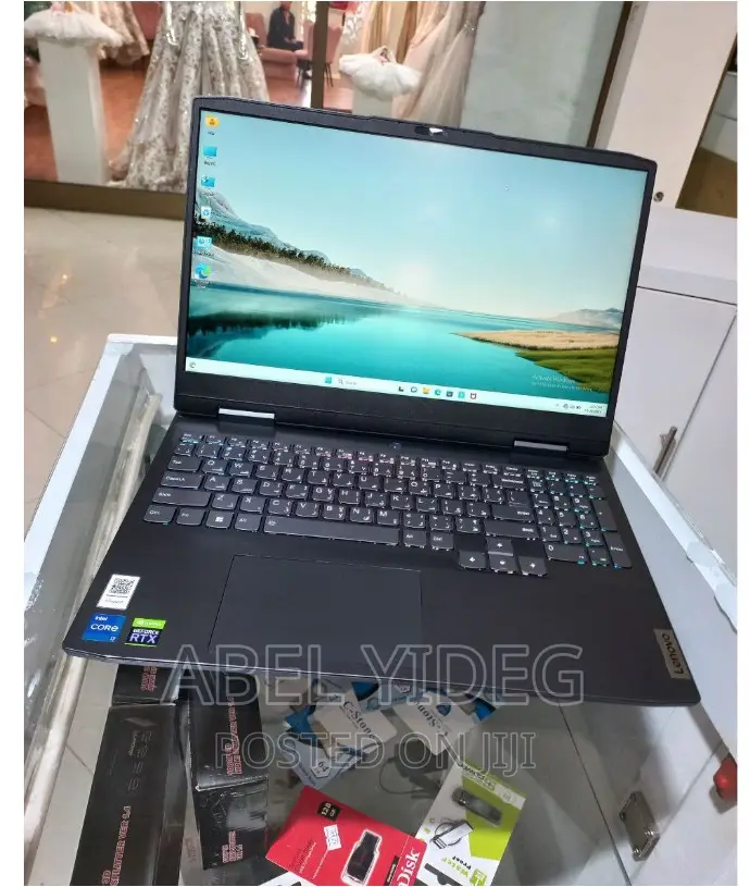New Laptop Lenovo 16GB Intel Core I7 SSD 512GB