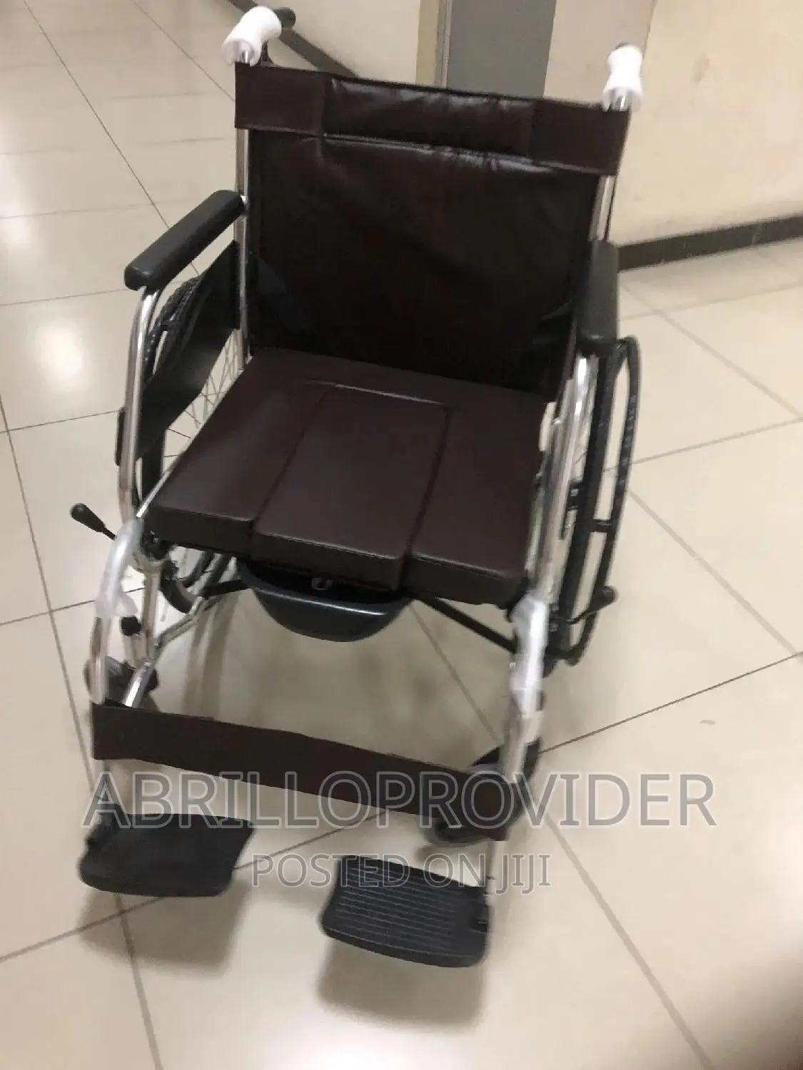 Toilet Rehabitation,Elderly,Wheelchair~Wheelchair•Wheelchair