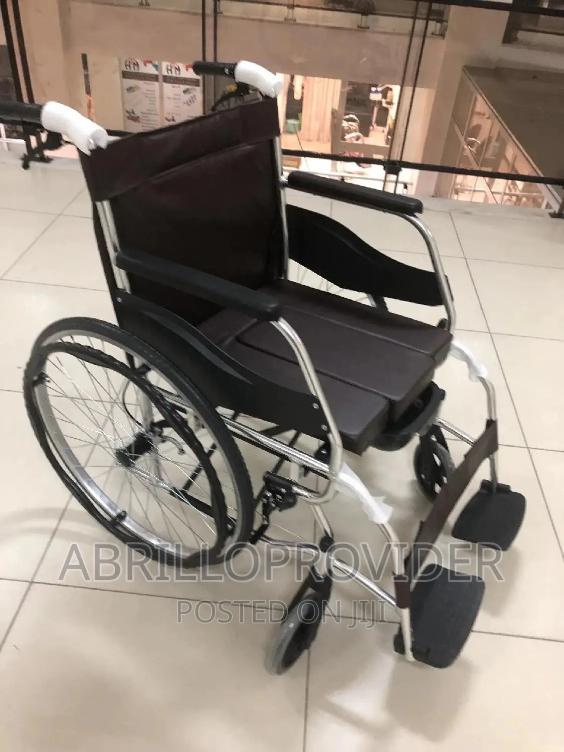 Popo 'wheelchair-wheelchair-wheelchair.Wheelchair:Wheelchair
