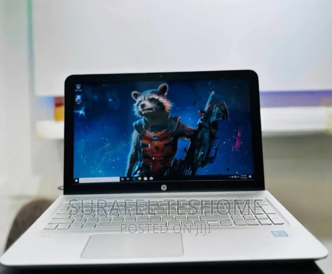 New Laptop HP Envy 17 8GB Intel Core I7 HDD+SSD 1T