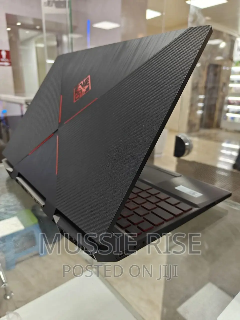 New Laptop HP Omen 15 16GB Intel Core I5 SSD 256GB