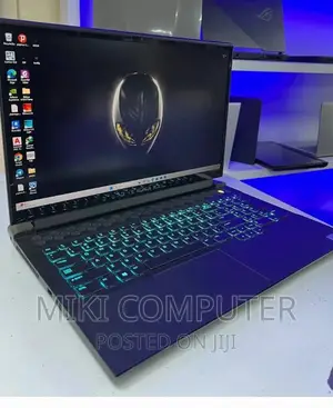 New Laptop Alienware M17x R2 16GB Intel Core i7 SSD 1T