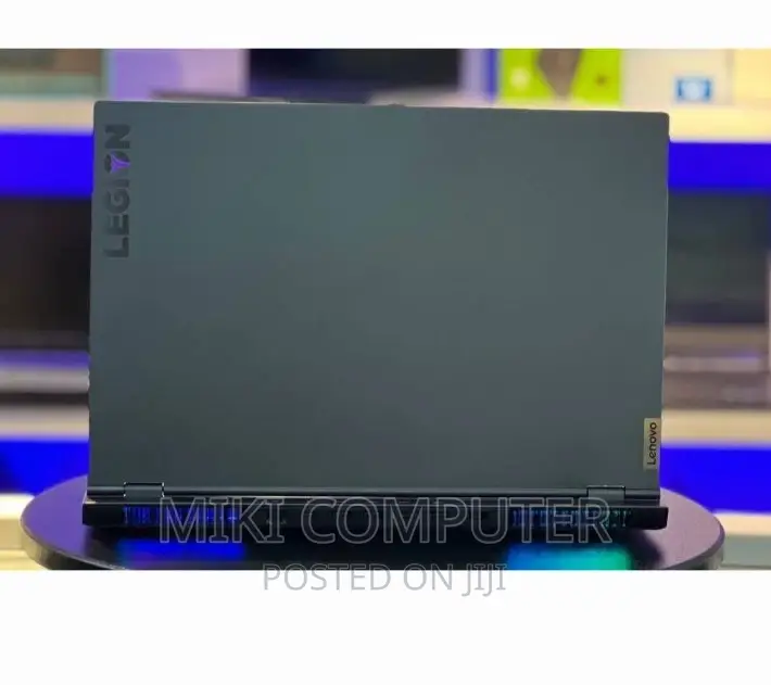 New Laptop Lenovo Legion 7 32GB Intel Core I7 SSD 1T