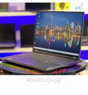 New Laptop Lenovo Legion 7 32GB Intel Core I7 SSD 1T