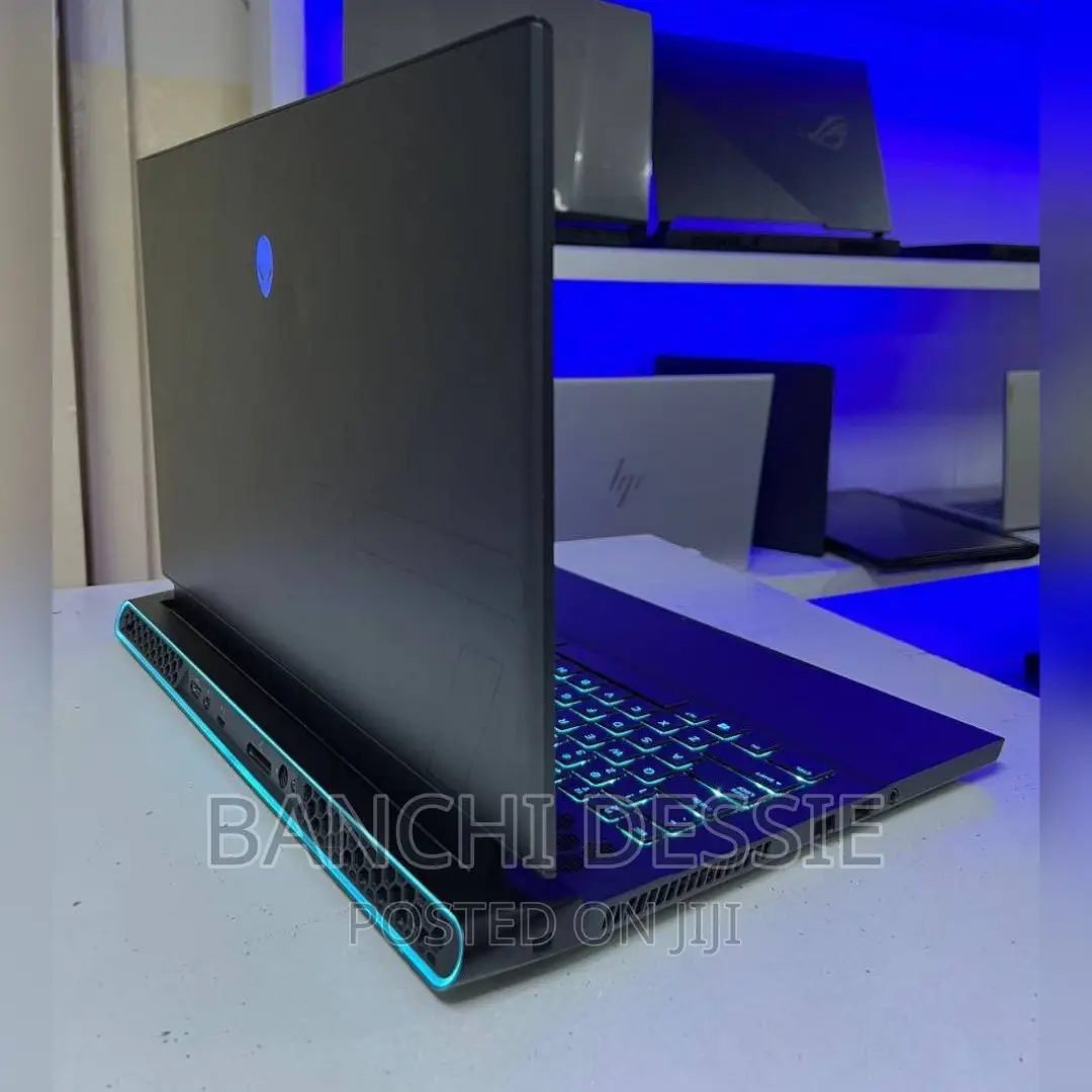 New Laptop Alienware Area-51m 16GB Intel Core I7 SSD 1T