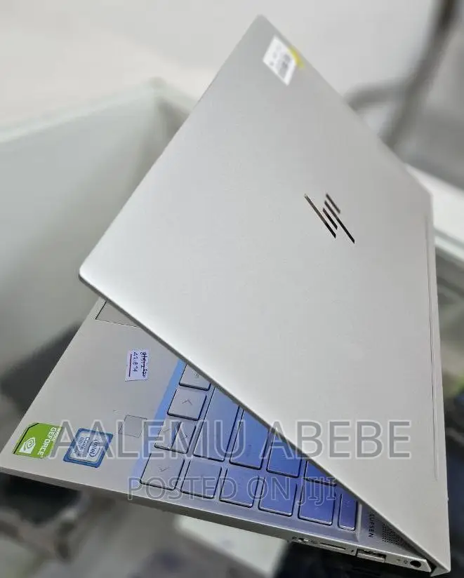 New Laptop HP Envy 13 8GB Intel Core I5 SSD 512GB