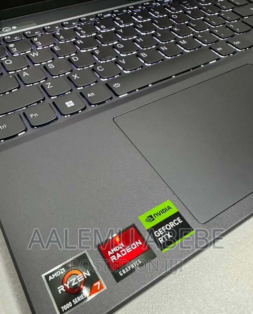 New Laptop Lenovo Legion 7 16GB AMD Ryzen 7 SSD 512GB