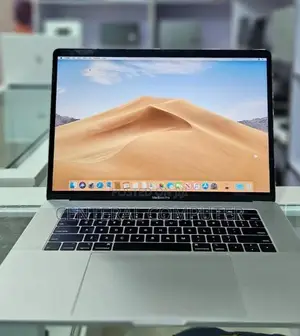 New Laptop Apple MacBook 2019 16GB Intel Core i7 SSD 512GB