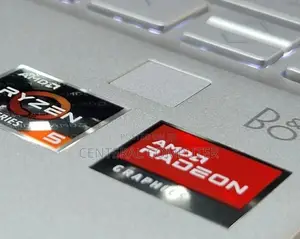 New Laptop HP Pavilion 13 8GB AMD Ryzen 5 SSD 512GB