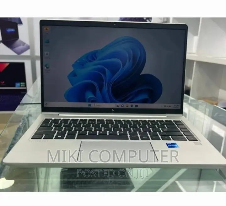 New Laptop HP EliteBook 840 16GB Intel Core I7 SSD 512GB