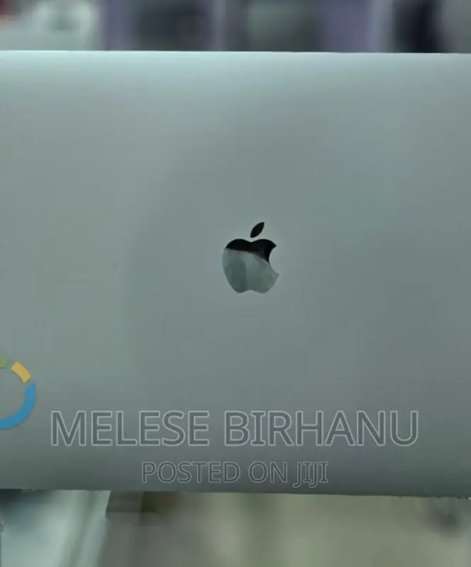 New Laptop Apple MacBook Pro 2019 16GB Intel Core I7 SSD 512GB