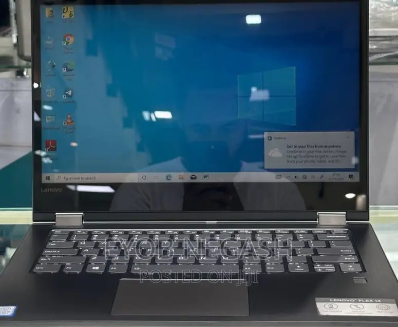 New Laptop Lenovo IdeaPad Flex 14 8GB Intel Core I5 SSD 256GB