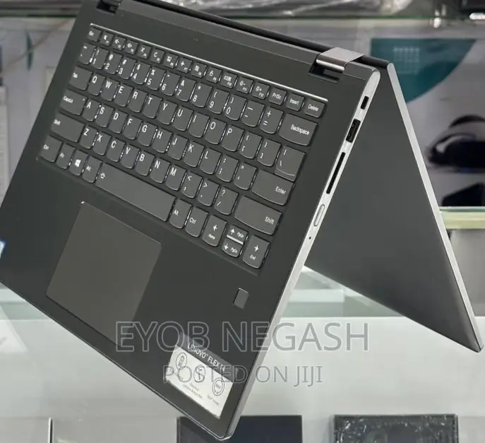 New Laptop Lenovo IdeaPad Flex 14 8GB Intel Core I5 SSD 256GB